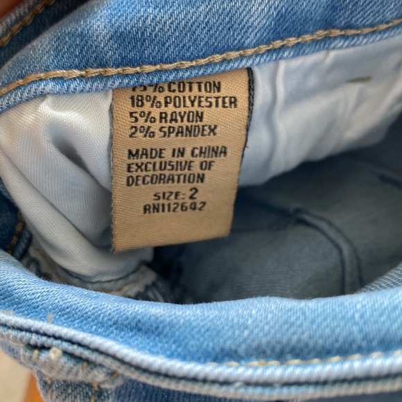 High-waist Ripped Skinny Jeans | Tala - Picture 5 of 5